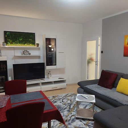 Nb Royal Apartment Wina Bagian luar foto