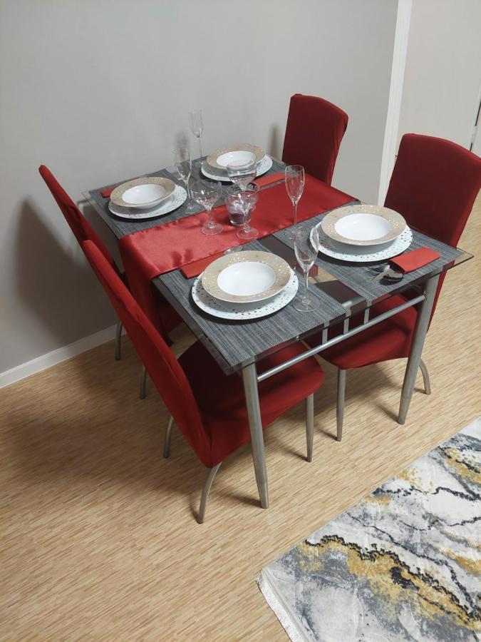 Nb Royal Apartment Wina Bagian luar foto